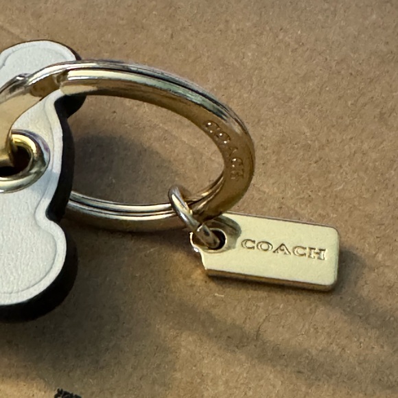 Coach Keyring Bear NWOT - Picture 3 of 4